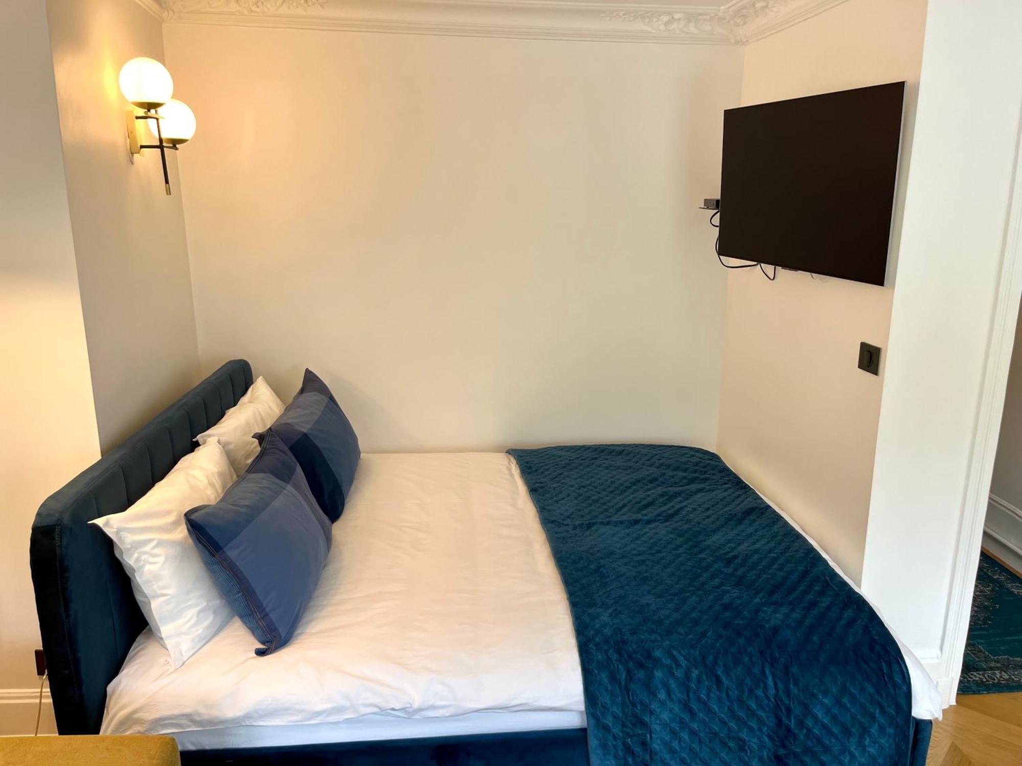 Studio Pres Des Champs-Elysees Paris Extérieur photo